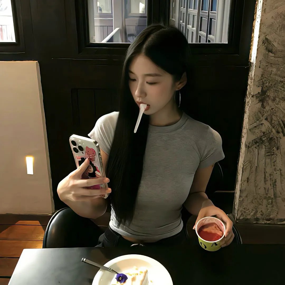 基拉•基拉丽娜